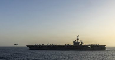 Trump explica por qué EE.UU. quiere cobrar reembolsos al paso de barcos por Ormuz