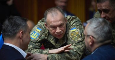 Zelenski cesa al comandante en jefe de su Ejército en pleno escándalo por la destitución del ministro de Defensa