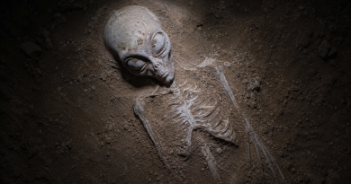 ¿Oculta EE.UU. restos de extraterrestres?: Vance responde