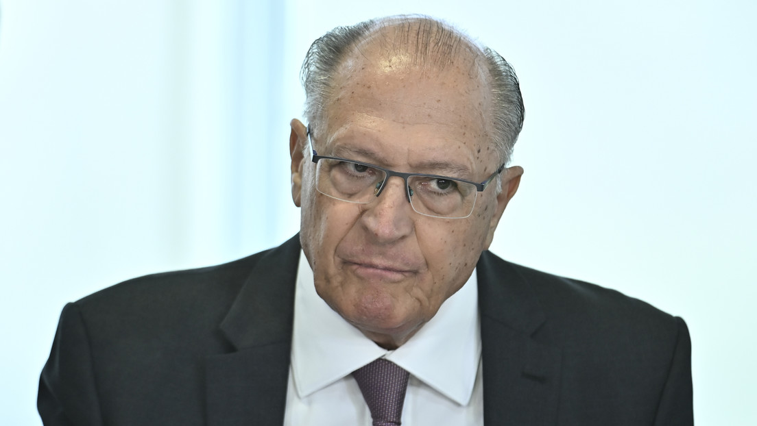"Lamentable" y "grosero": Vicepresidente de Brasil responde a los insultos de Milei