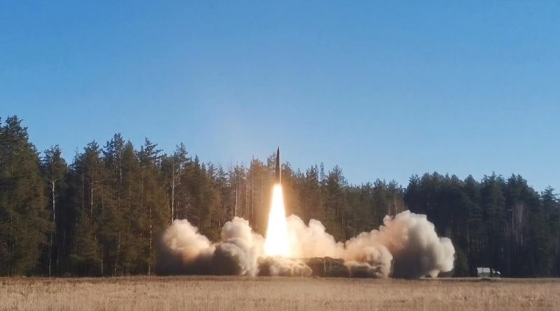 Ataque masivo de Rusia alcanza instalaciones del complejo militar-industrial y centros logísticos en Kiev