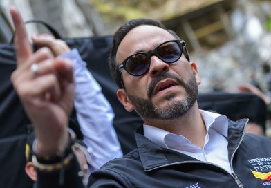 Cómo un vendedor ambulante llegó a ser invitado especial en la posesión de Abelardo de la Espriella