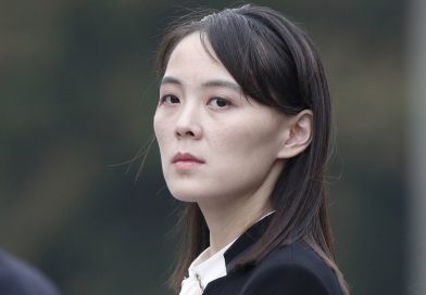Hermana de Kim Jong-un advierte a un aliado de EE.UU.
