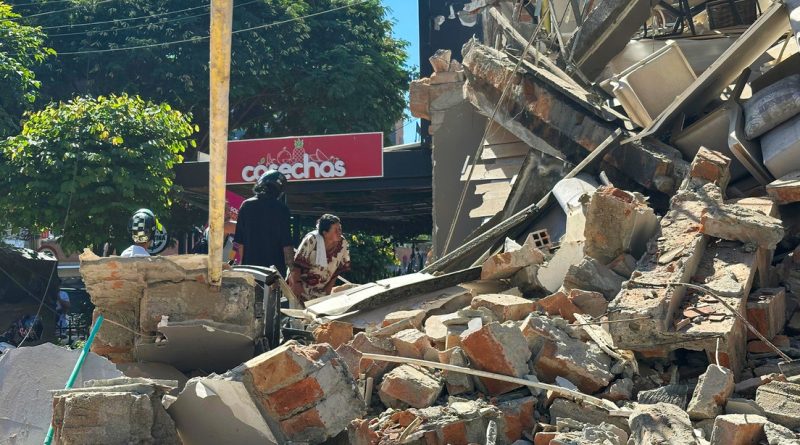 La sorprendente calma de presentadores colombianos en vivo durante potente sismo (VIDEO)