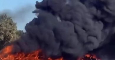 VIDEO: Explosión masiva convierte una carretera de California en un infierno