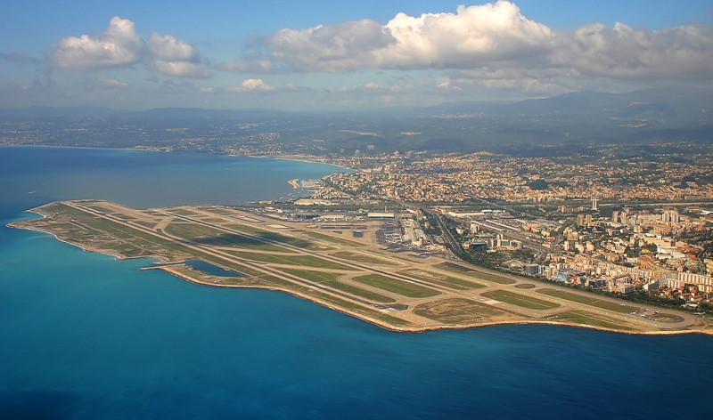 Carlos Luis Michel Fumero - Aeropuertos 2 - Niza