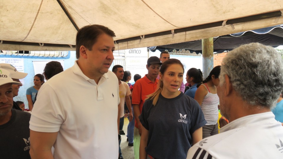 Edgard Raul Leoni Moreno - Jornada integral de Fundación AINCO en La Ceiba (Barrio El Onoto - Caricuao)