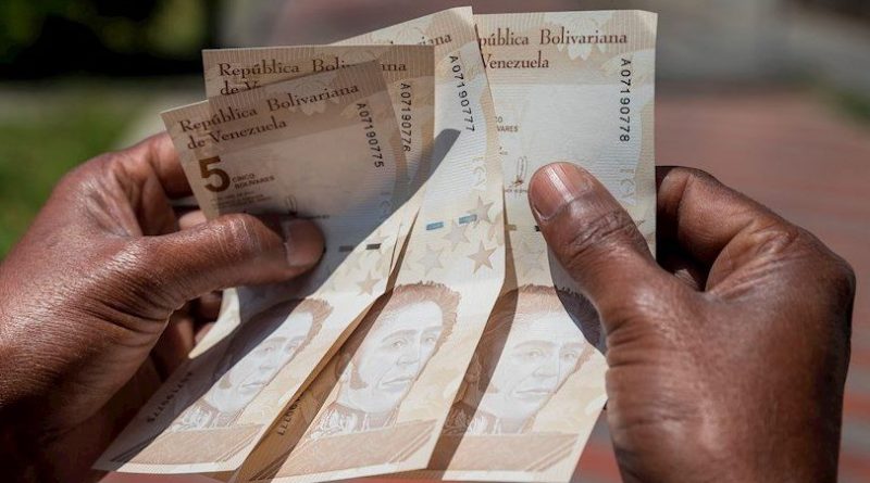 Lo prevé Asdrúbal Oliveros - Venezuela abandonará la hiperinflación a principios de 2022 - FOTO