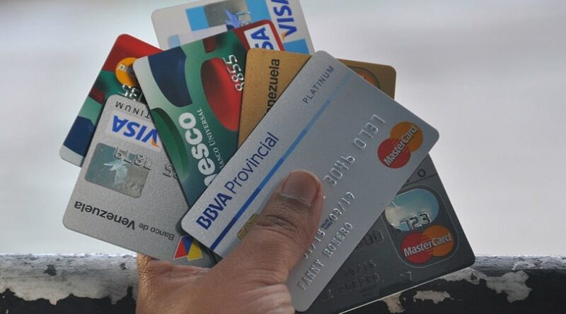 Clientes lo dicen en redes - Bancos ampliarán límites crediticios este lunes 4A - FOTO