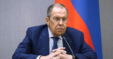 Lavrov: Trataremos cualquier acción hostil "con dureza y con todos los medios disponibles"