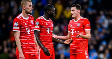 Bayern Múnich respalda y defiende a Upamecano