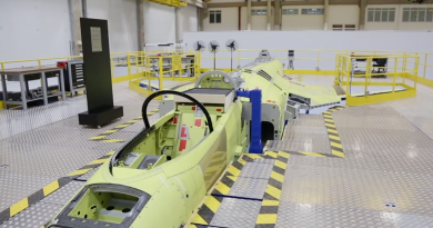 Brasil inaugura la primera planta de aviones supersónicos de combate de Latinoamérica