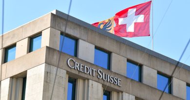 Ordenan a Credit Suisse pagar 926 millones de dólares por no proteger activos de un empresario georgiano