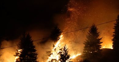 VIDEO: Devastadores incendios forestales fuera de control en Canadá