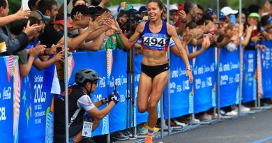 Joselyn Brea ganó con récord la media maratón de San Salvador 2023