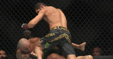 El ruso Majáchev fulmina a Volkanovski en un asalto y defiende de nuevo su título de la UFC