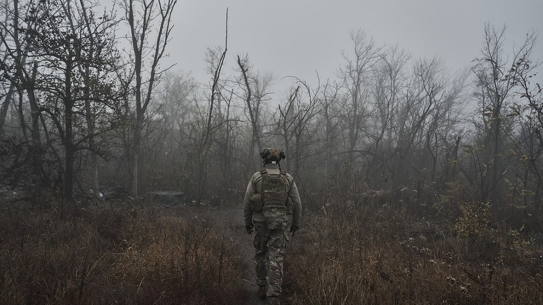 Escasez de municiones, movilización forzada y baja moral: los problemas en aumento del Ejército ucraniano