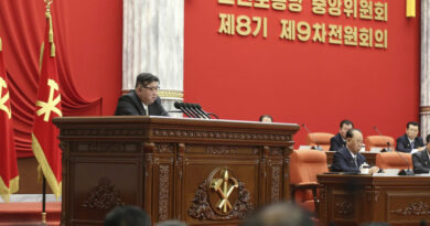 Kim Jong-un insta a los militares a "acelerar las preparaciones de guerra"