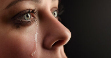 Las lágrimas femeninas contienen una sustancia que reduce la agresividad masculina, según un estudio
