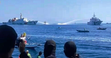 VIDEOS: China dispara con cañones de agua a barcos filipinos en aguas en disputa