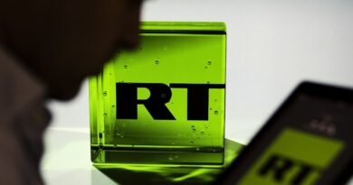 Borrell insta a los medios europeos a tomar ejemplo de RT