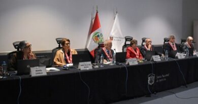 Corte de Perú ordena que magistrados inhabilitados retomen sus cargos en la Junta de Justicia