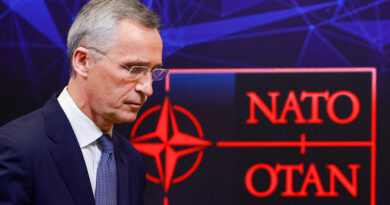 Presentador estadounidense: Cuando la OTAN pierde una guerra, recurre al terrorismo