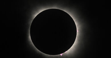 Así se ve el eclipse solar en diferentes puntos de Norteamérica (FOTOS, VIDEOS)