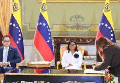 Delcy Rodríguez - Chevron