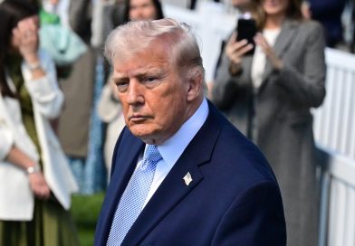 WSJ: Trump evalúa reanudar ataques contra Irán tras el fracaso de las conversaciones